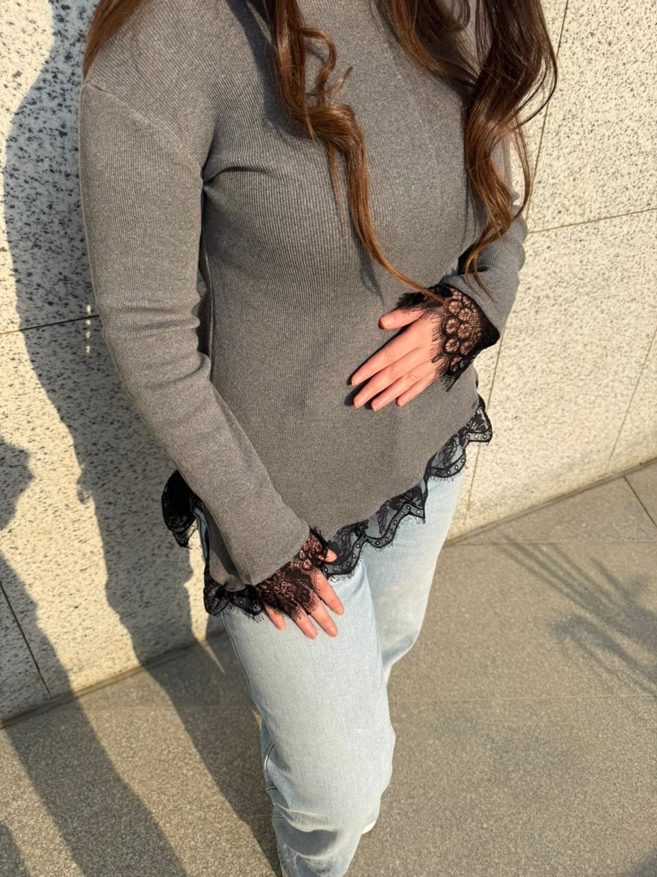 Lace top